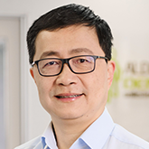 Dr Robert Zhang